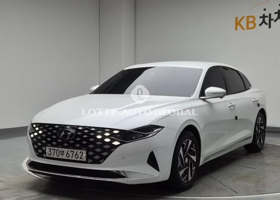 2020 Hyundai Grandeur, VIN KMHF1413BLA078354
