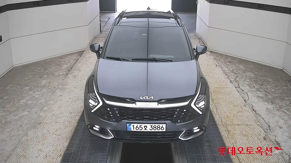 2022 Kia Sportage, VIN KNAPV81GBNK005347