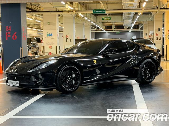 2020 Ferrari 812, VIN ZFF83CLL6L0254528