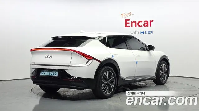 2022 Kia EV6, VIN KNAC381AFNA088824