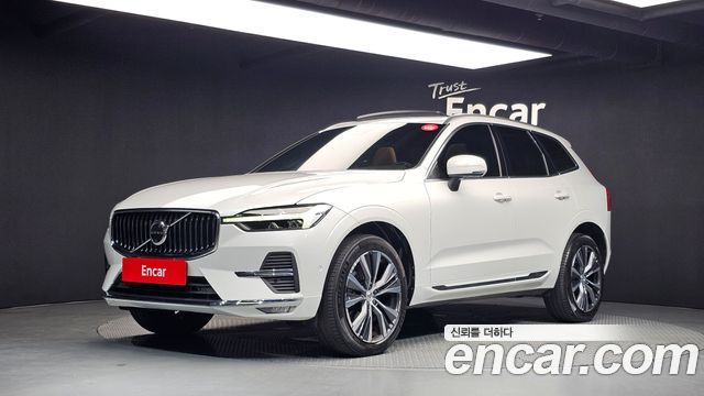 2022 Volvo XC60, VIN YV1UZ062CN1924860