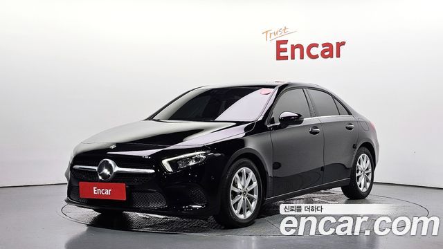 2020 Mercedes-Benz A-Class, VIN W1K3G4EB4LJ239985