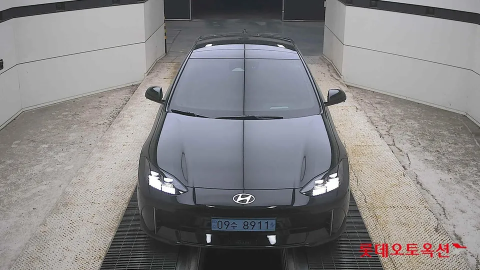 2023 Hyundai Ioniq 6, VIN KMHM541AFPA000714