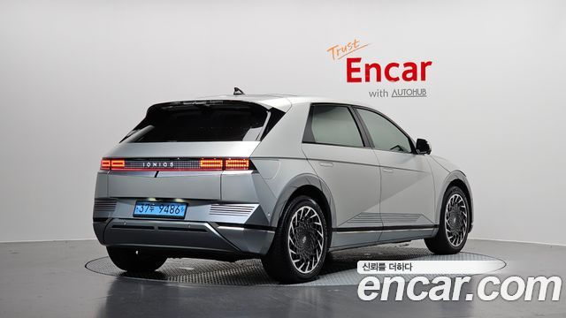 2024 Hyundai Ioniq 5, VIN KMHKR81EFRU262053