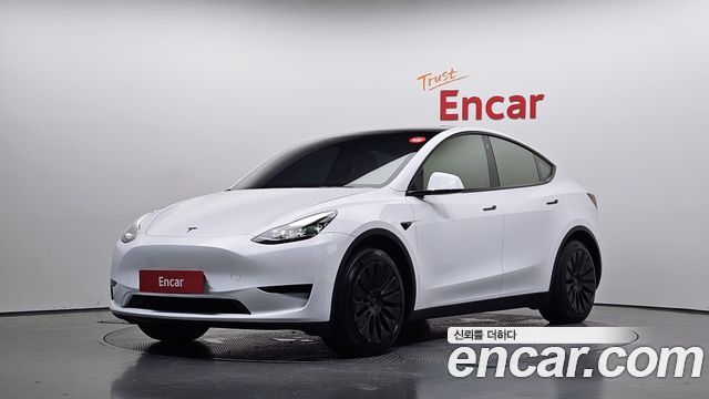 2023 Tesla Model Y, VIN LRWYGCFS3PC103959
