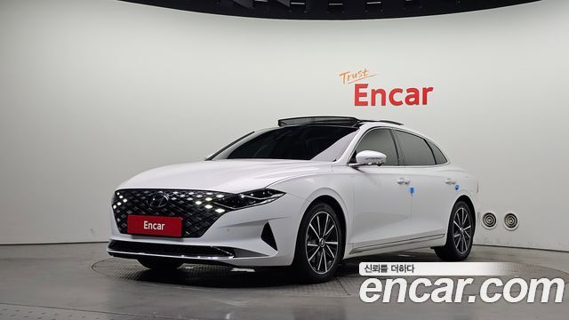 2022 Hyundai Grandeur, VIN KMHF141DBNA468085
