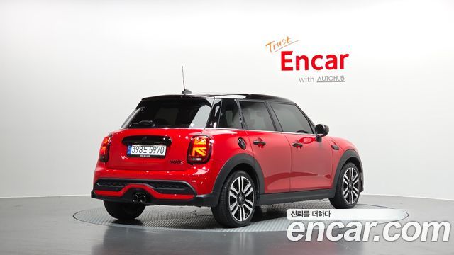 2024 Mini Cooper, VIN WMW61DK01R2V43545