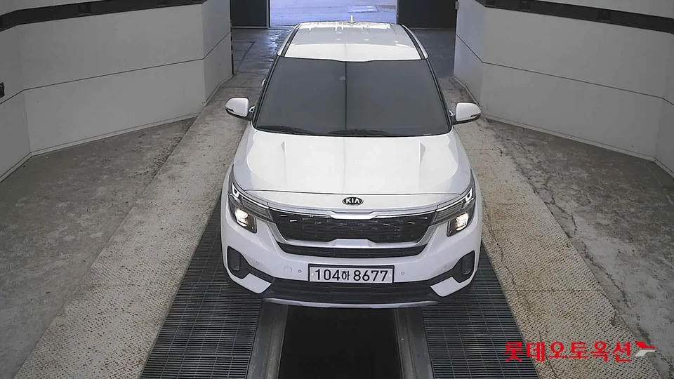 2021 Kia Seltos, VIN KNAER812GMK137823