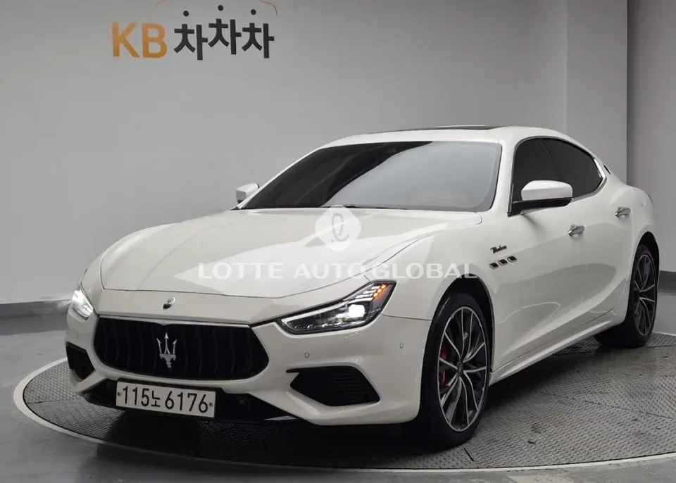 2022 Maserati Ghibli, VIN ZAM57XSG1N1384954
