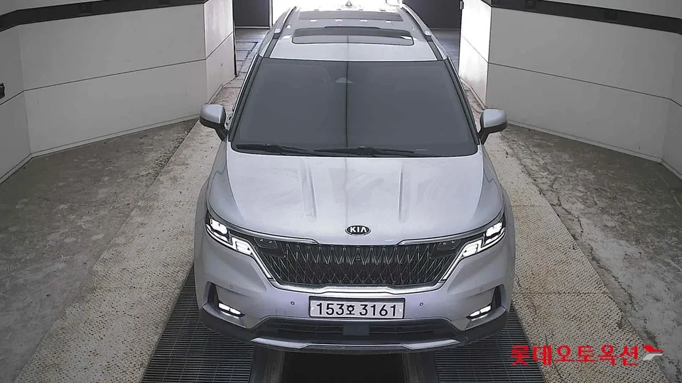 2021 Kia Carnival, VIN KNANE81BBMS018975