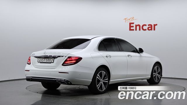 2020 Mercedes-Benz E-Class, VIN W1KZF0EB2LA800884