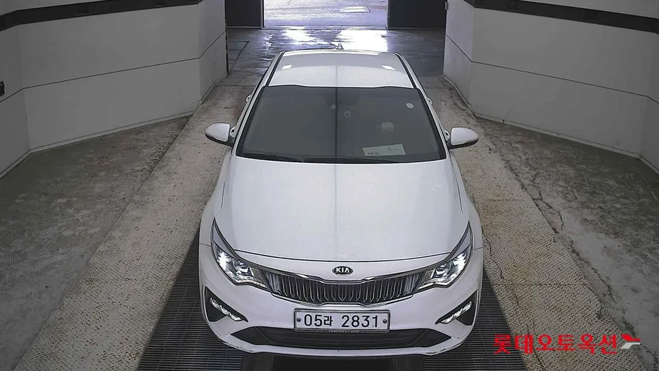 2020 Kia K5, VIN KNAGT411BLA346677