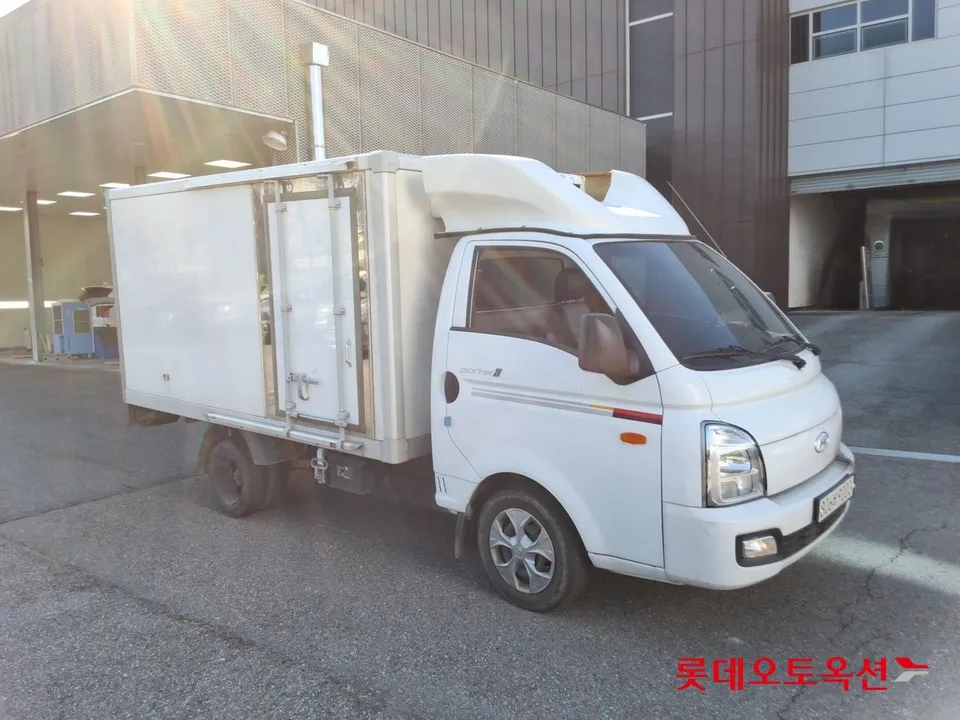 2023 Hyundai Porter, VIN KMFZCX7KBPU085257