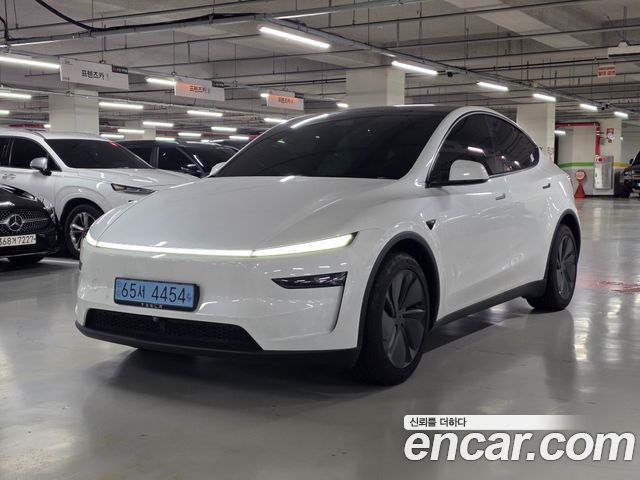 2026 Tesla Model Y, VIN LRWYGCFJ2TC603614