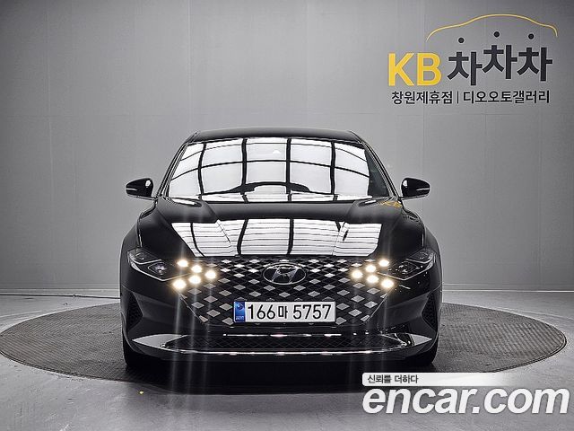 2021 Hyundai Grandeur, VIN KMHF141DBMA439524