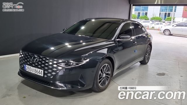2022 Hyundai Grandeur, VIN KMHF141DBNA484186