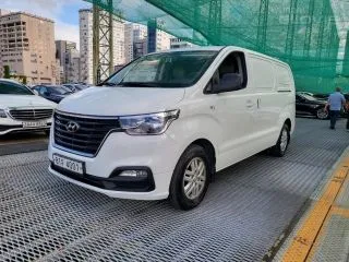 2021 Hyundai Starex, VIN KMFWBX7KBMU154608
