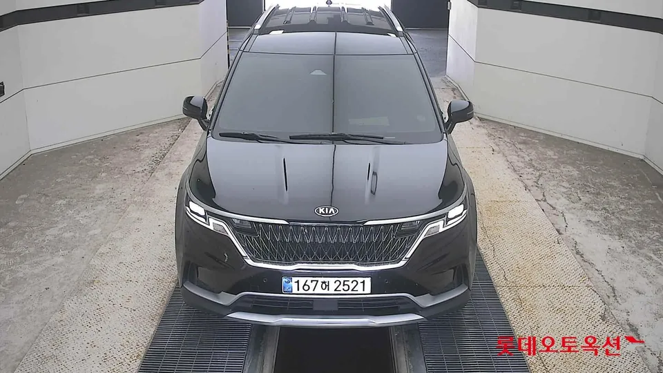2021 Kia Carnival, VIN KNANB81BBMS011913