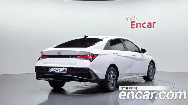 2026 Hyundai Avante, VIN KMHLN41EETU246649