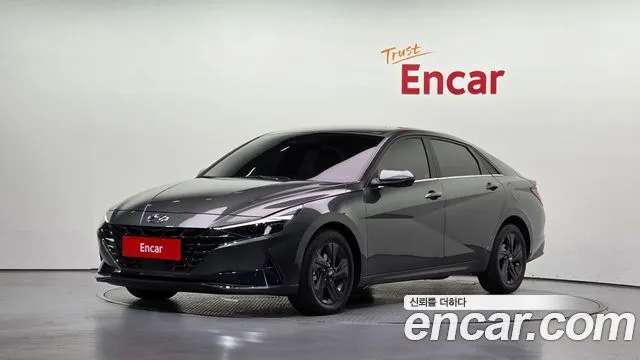 2022 Hyundai Avante, VIN KMHLR41EENU256197