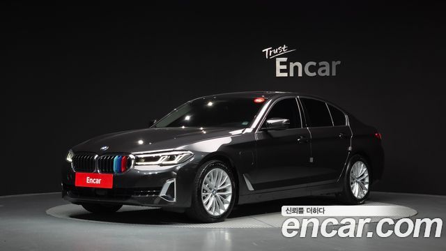 2021 BMW 5-Series, VIN WBA51AG04MCE96939