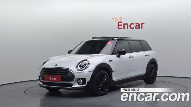 2024 Mini Clubman, VIN WMWXJ3106R2U88493