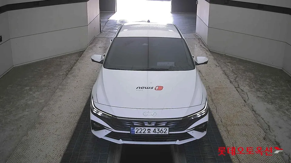 2024 Hyundai Avante, VIN KMHLN41EERU653894