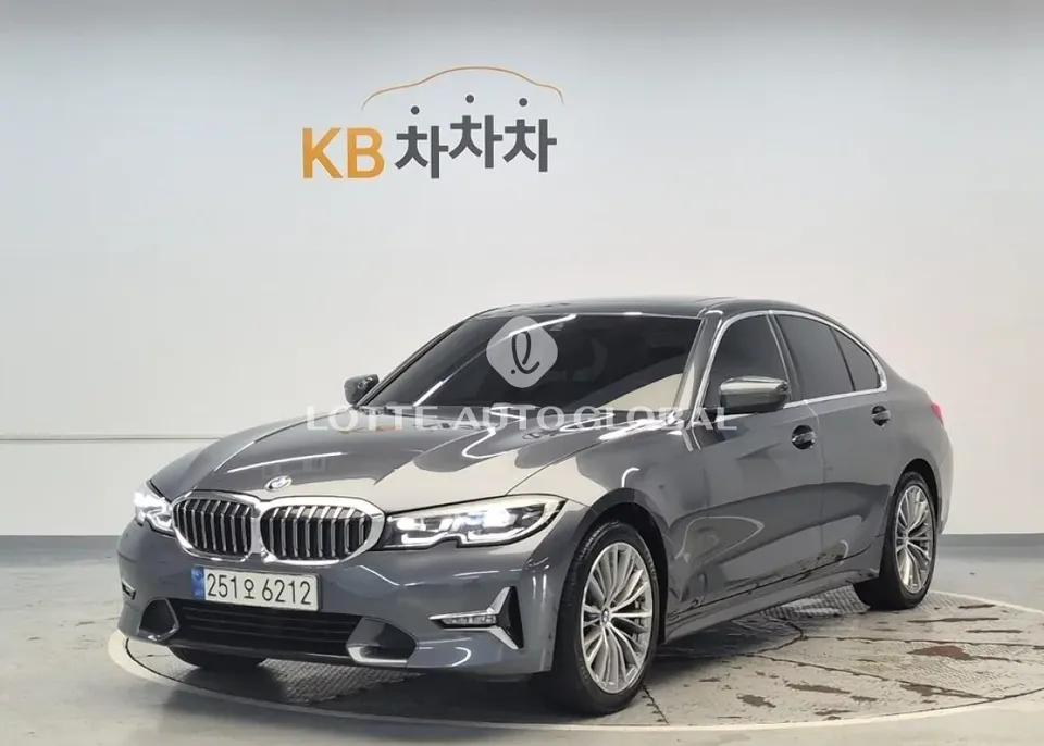 2021 BMW 3-Series, VIN WBA5X5103MFL20202