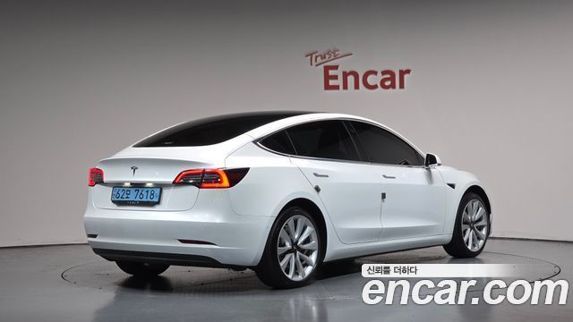 2020 Tesla Model 3, VIN 5YJ3E1EAXLF654368