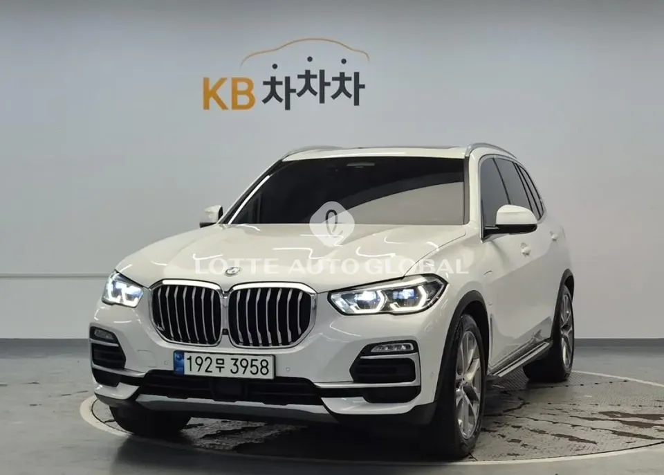 2021 BMW X5, VIN WBATA6101M9H40993