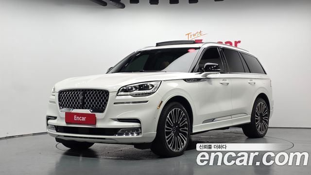 2023 Lincoln Aviator, VIN 5LM5J9XCXPGL09833