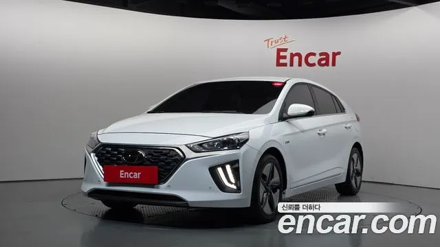 2020 Hyundai Ioniq, VIN KMHC851CGLU223479