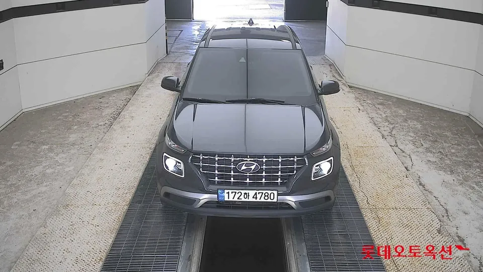 2022 Hyundai Venue, VIN KMHRB813ENU202642