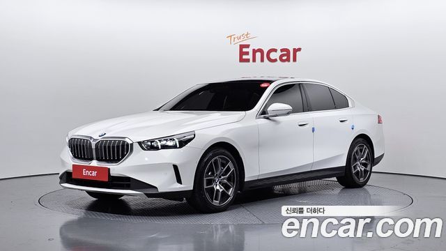 2024 BMW 5-Series, VIN WBA51FJ08RCP08588