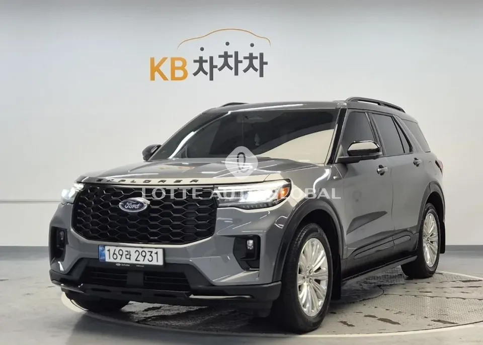 2025 Ford Explorer, VIN 1FMUK8KH3SGA73155