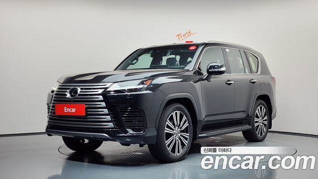 2026 Lexus LX, VIN JTJGD7CX2T4016411