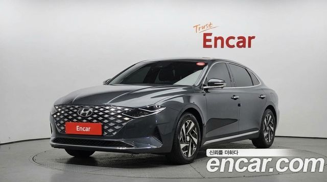 2022 Hyundai Grandeur, VIN KMHF1413BNA122576