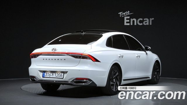 2023 Hyundai Grandeur, VIN KMHF1413BPA152377