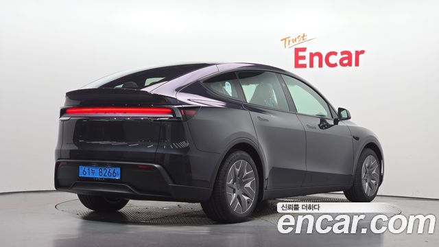 2026 Tesla Model Y, VIN LRWYGCEK5TC934293