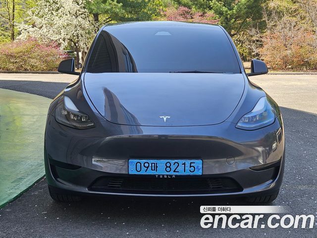 2025 Tesla Model Y, VIN LRWYGCFS5SC930421