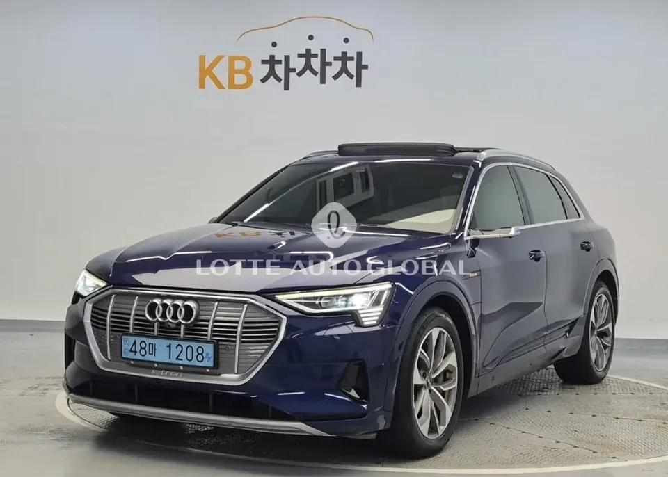 2020 Audi e-tron, VIN WAUZZZGE8LB031490