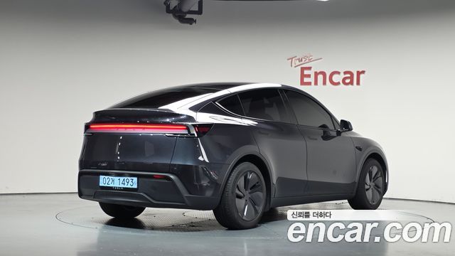 2026 Tesla Model Y, VIN LRWYGCFJ4TC656850