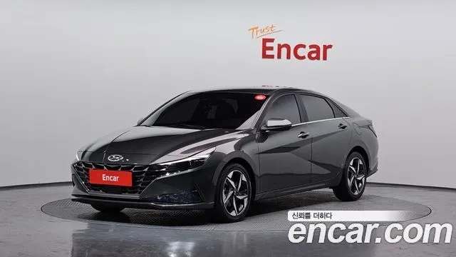2022 Hyundai Avante, VIN KMHLR41EENU315393