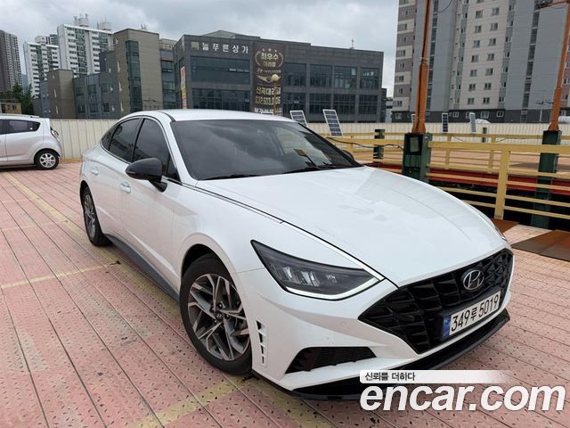 2022 Hyundai Sonata, VIN KMHL141EBNA212164