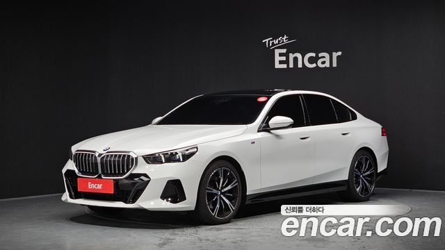 2024 BMW 5-Series, VIN WBA51FJ0XRCS35390