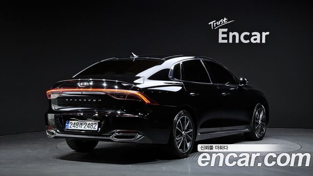 2022 Hyundai Grandeur, VIN KMHF141GBNA446141