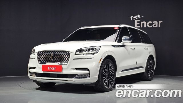 2022 Lincoln Aviator, VIN 5LM5J9XC9NGL21128
