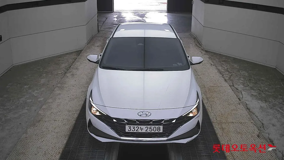 2021 Hyundai Avante, VIN KMHLL41EEMU034401