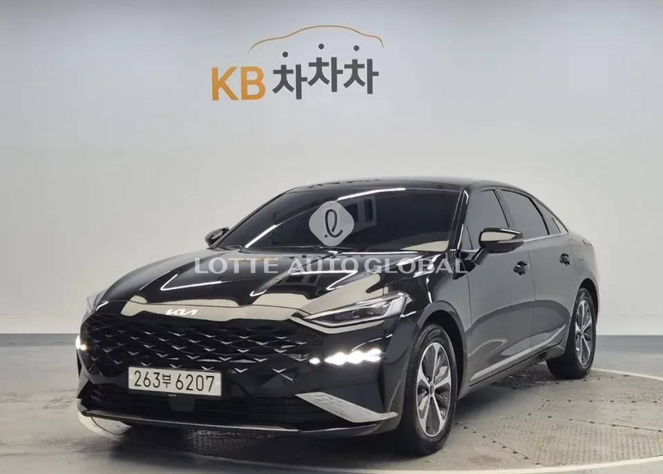 2023 Kia K8, VIN KNAM2411BPA031068