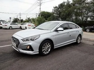 2020 Hyundai Sonata, VIN KMHE341DBLA569292